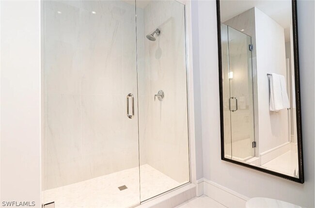 Building Photo - 101 8th St S