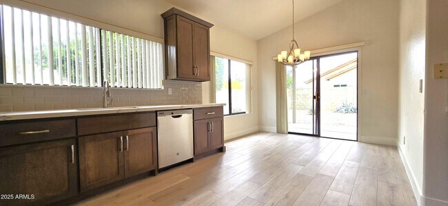 Building Photo - 10089 E Friess Dr
