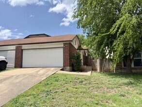 Building Photo - 2618 Alcott Ln