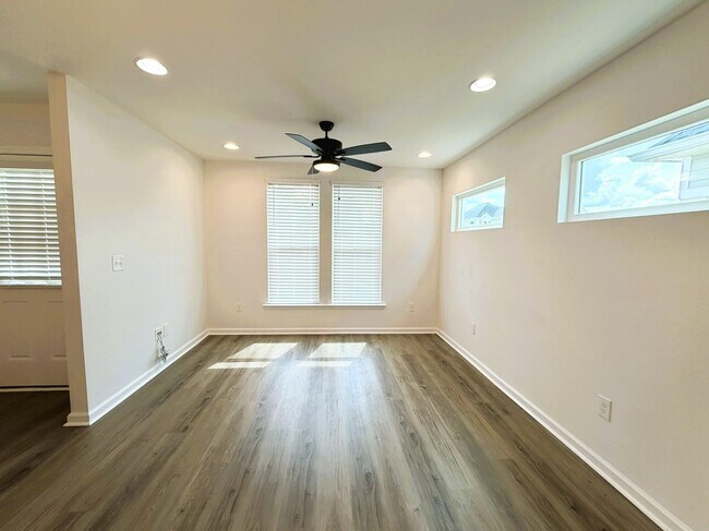 Foto del edificio - 3734 Meadow Vista Ln.