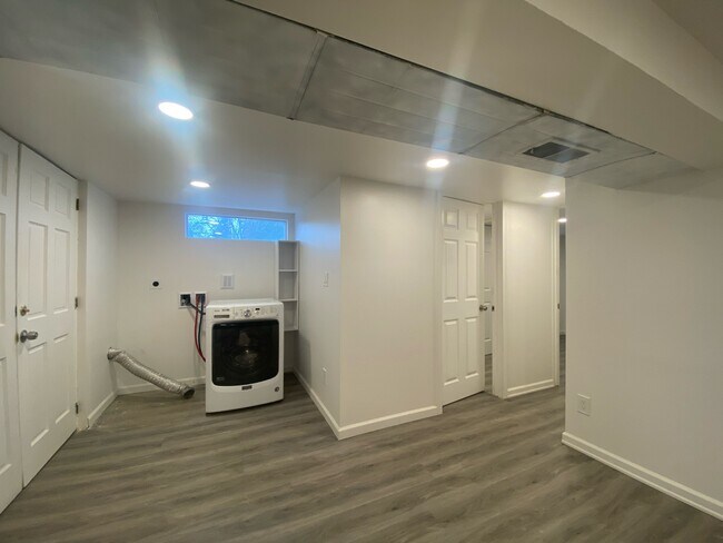 Unidad 2 - 11636 59th Ave S