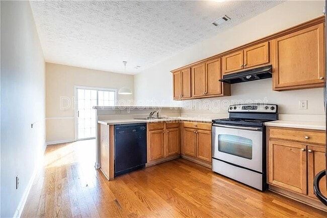 Photo - 1476 Ashley Way Townhome