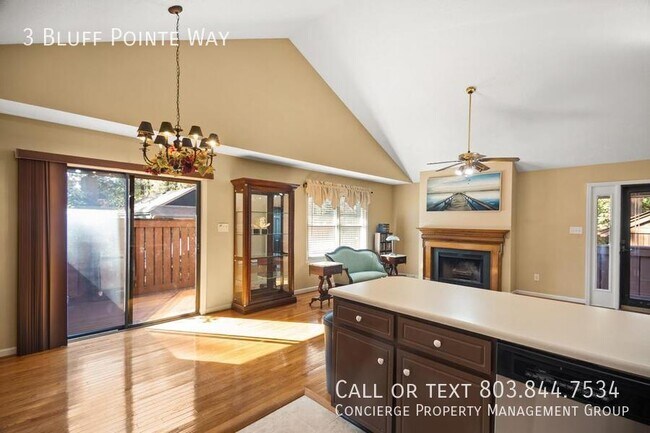 Foto del edificio - 3 Bluff Pointe Way