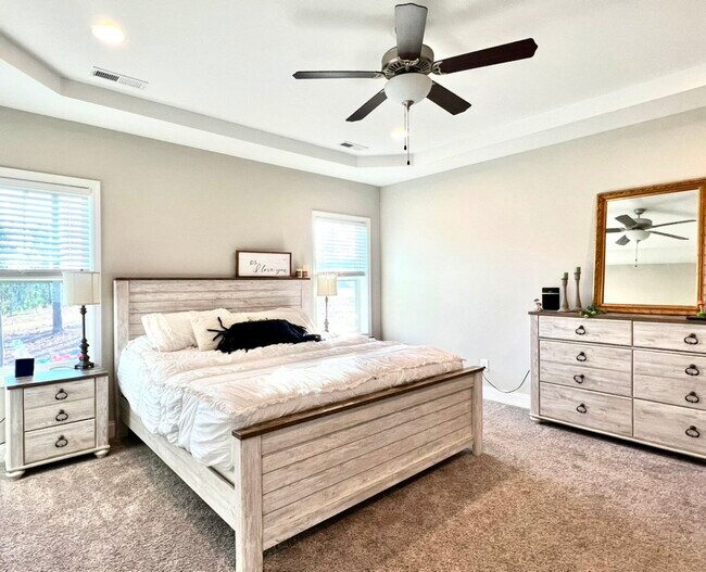 Building Photo - 775 Ave of the Carolinas