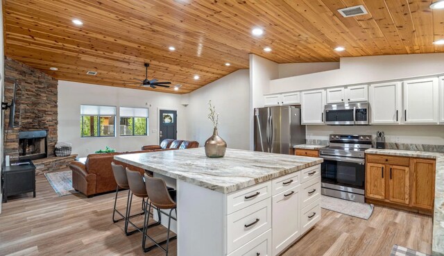 Foto del edificio - 1628 Reed Ln