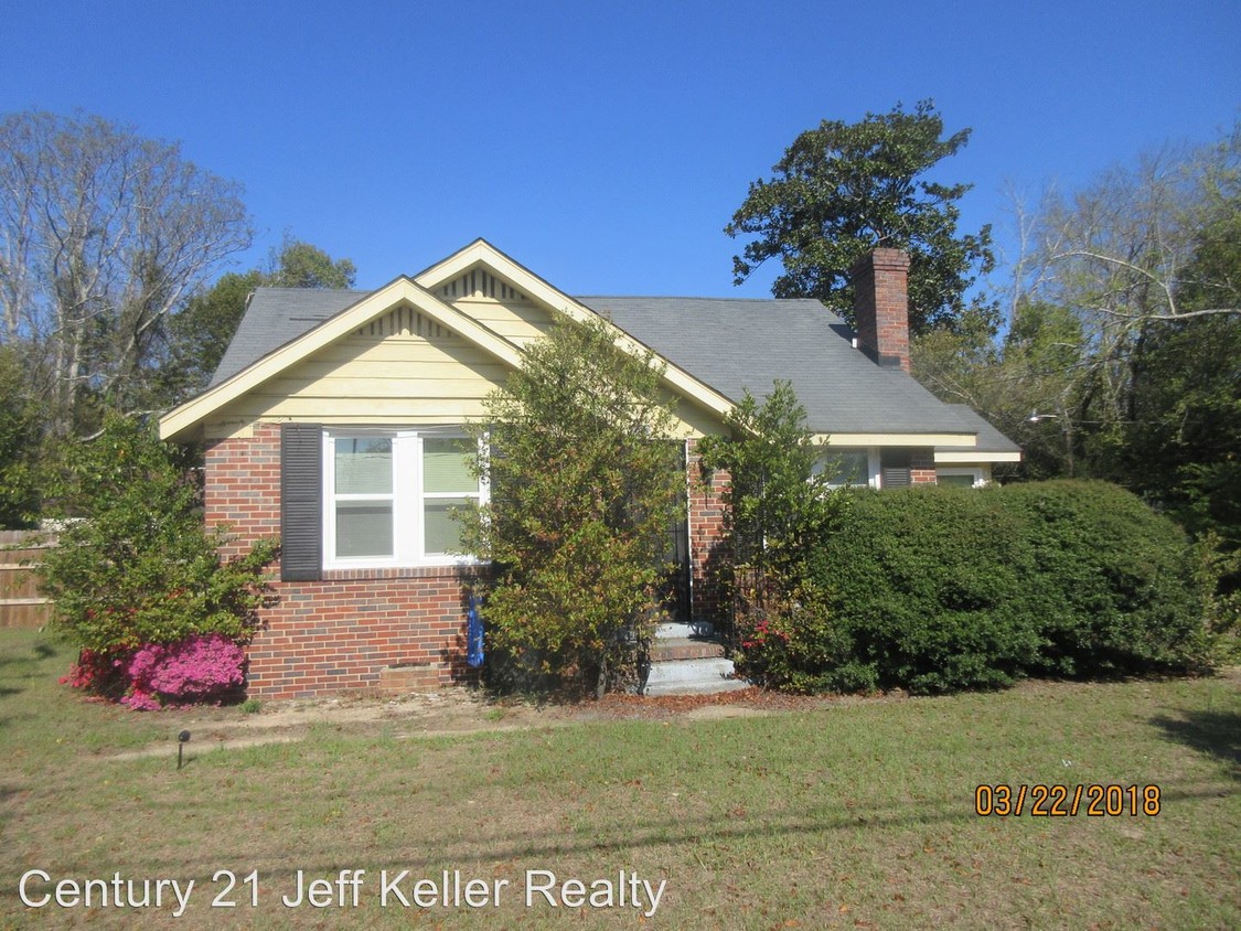 Primary Photo - 3 br, 1 bath House - 3583 Peach Orchard Rd