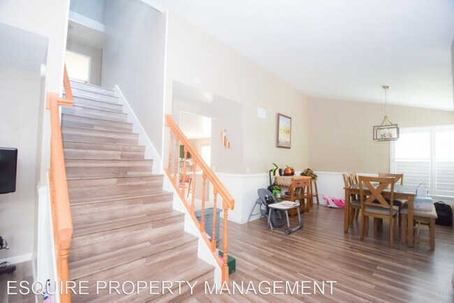 Foto del edificio - 3 br, 2 bath House - 1887 MONTGOMERY AVE