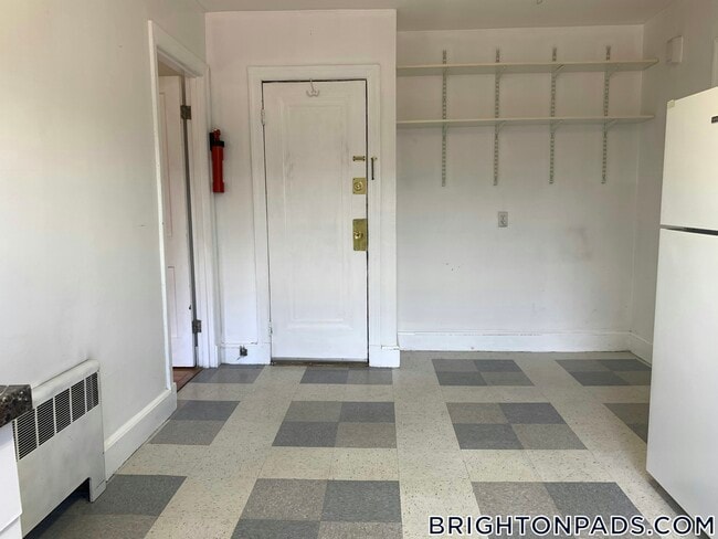Building Photo - 15 Beechcroft St