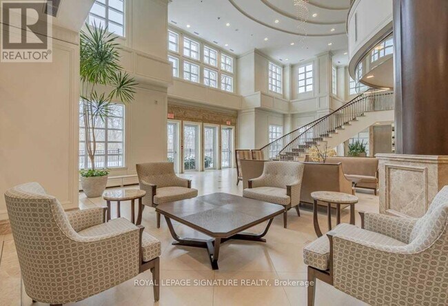 Photo du bâtiment - 10 Bloorview Pl