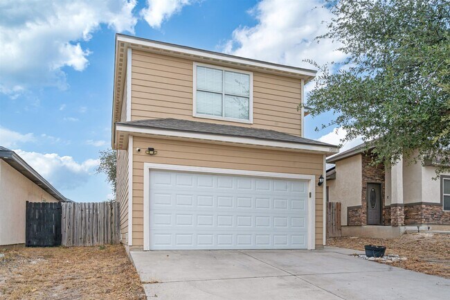 Building Photo - 1011 Tesoro Hills