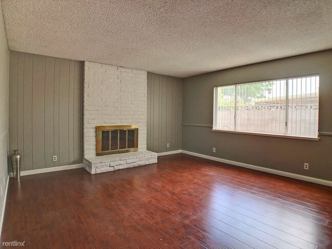 Building Photo - 3 br, 2 bath House - 808 Antigua St