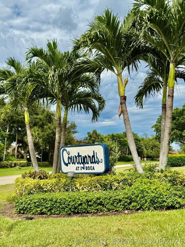 Foto del edificio - 7696 Courtyard Run W