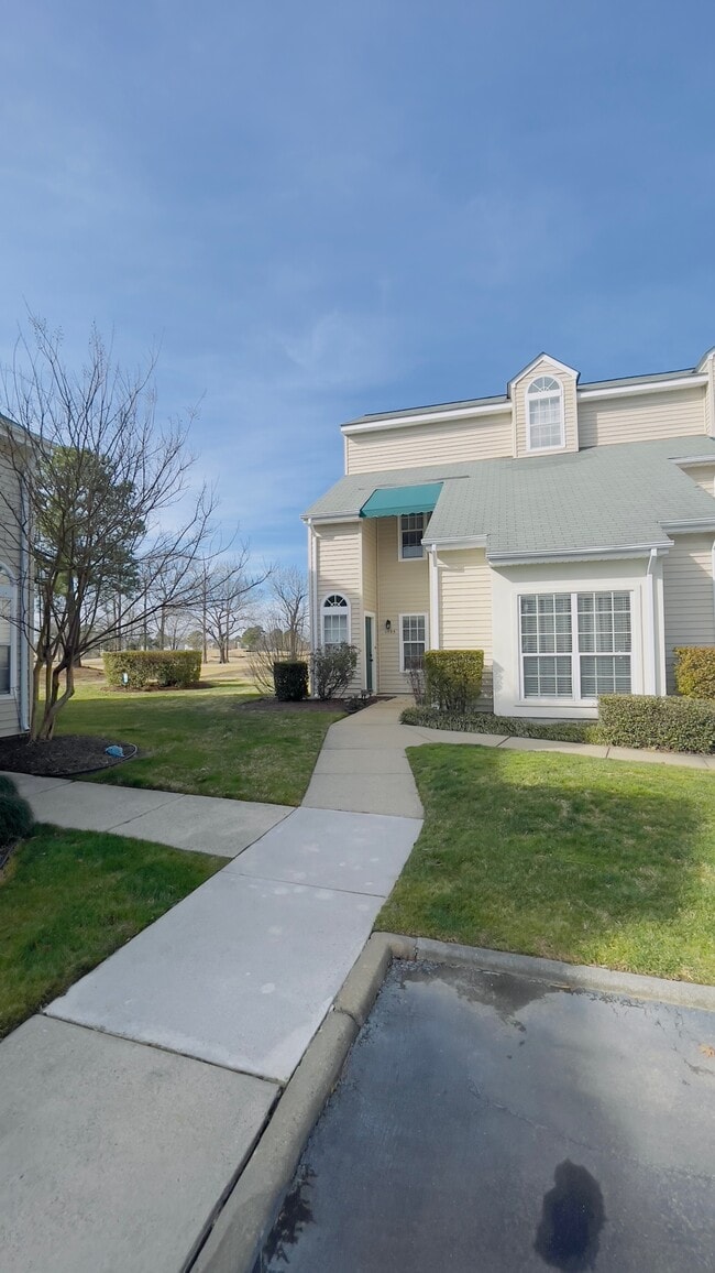 Building Photo - 1777 Grand Bay Dr