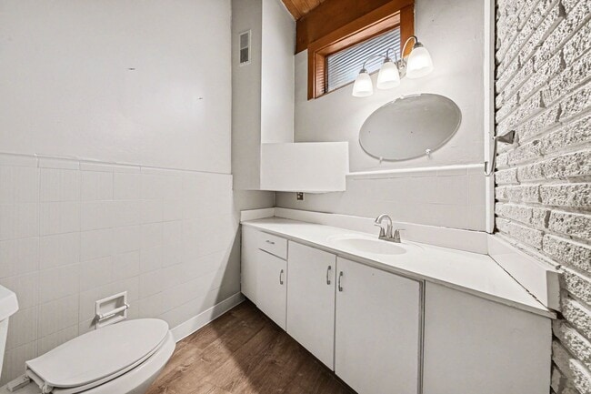 Foto del edificio - 3501 Section Rd