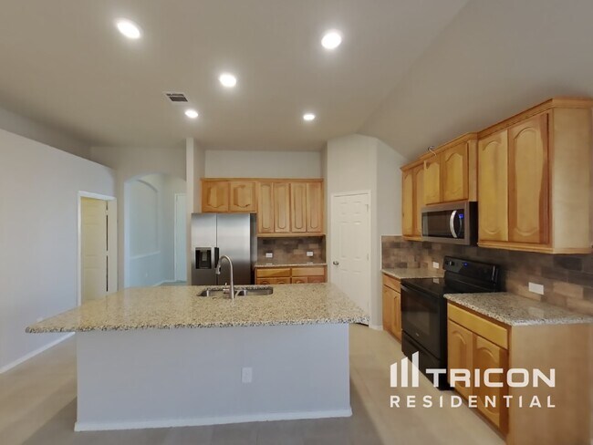 Foto del edificio - 936 Deer Valley Dr
