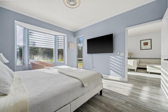 Foto del edificio - 9611 Castle Point Dr
