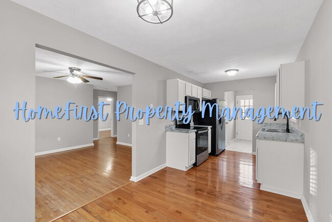 Foto del edificio - 700 Fairview Ct