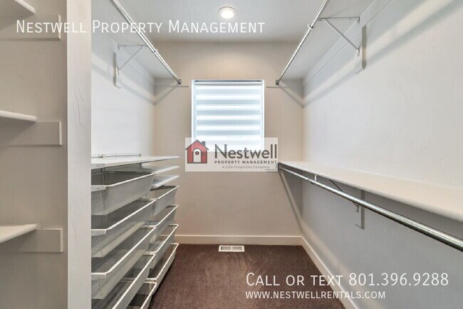 Building Photo - 230 W 1300 S St