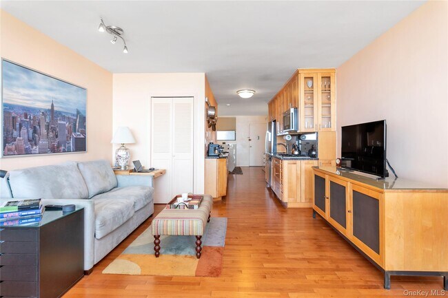 Foto del edificio - 830 Shore Rd