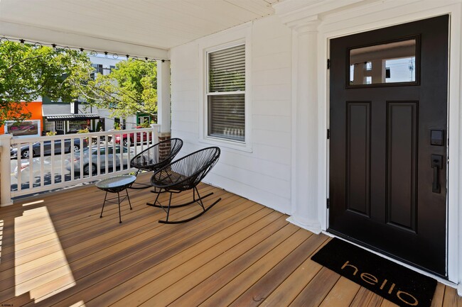 Building Photo - 1 S Delancy Pl