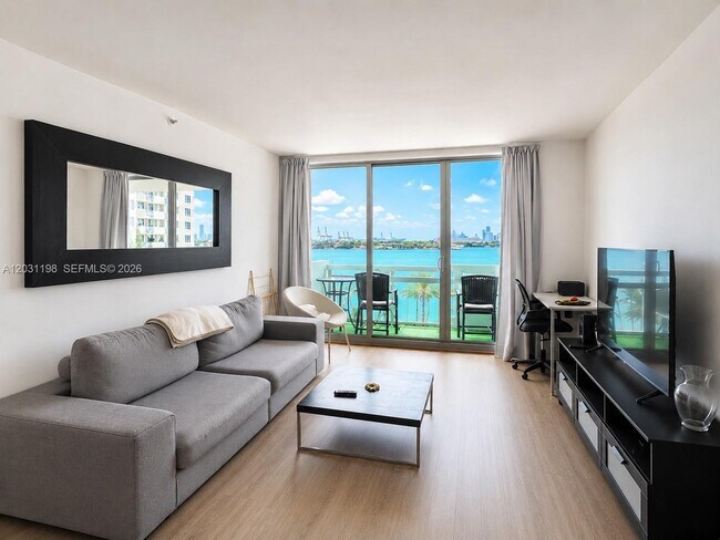 Foto del edificio - 1500 Bay Rd