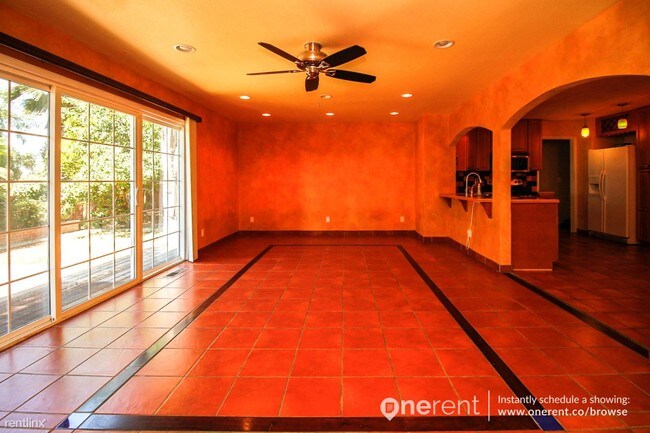 Building Photo - 3432 Rubion Dr