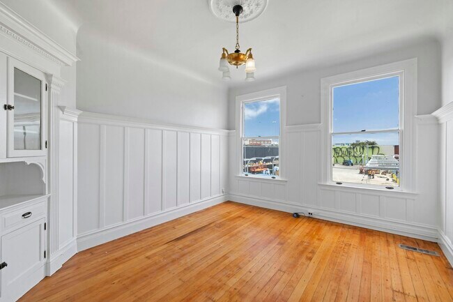 Foto del edificio - 263-267 South Van Ness Avenue, Unit 265