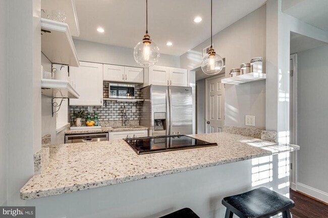 Foto del edificio - 4224 32nd St S