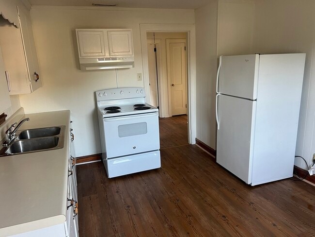 Foto del edificio - 901 Carolina St