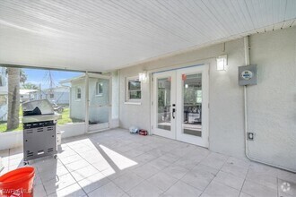 Building Photo - 18130 Pioneer Rd