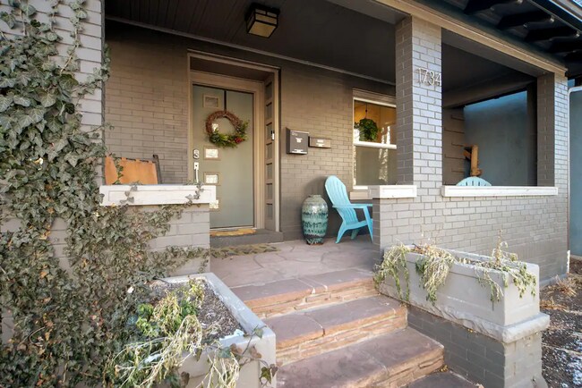 Foto del edificio - Remodeled Victorian Home in Cap Hill
