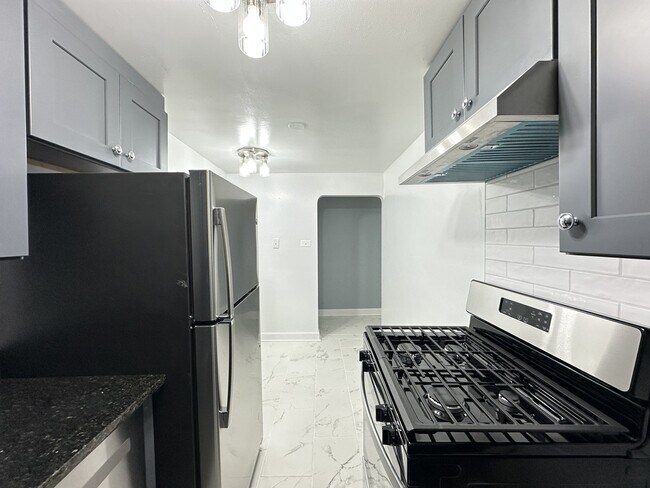 Foto del edificio - 2754 W North Shore Ave