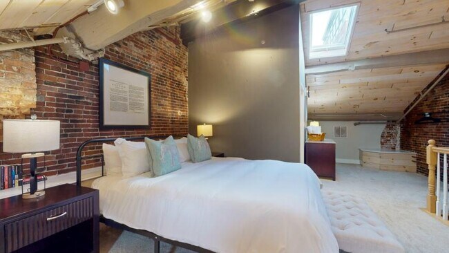 Photo - 2 bedroom in Boston MA 02108 Apartment