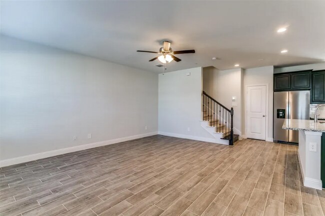 Foto del edificio - 5980 Bursey Rd