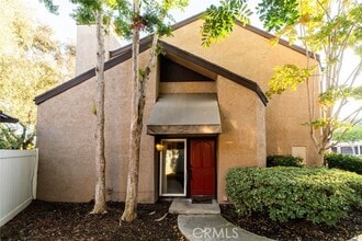 Building Photo - 923 Lombard Ct