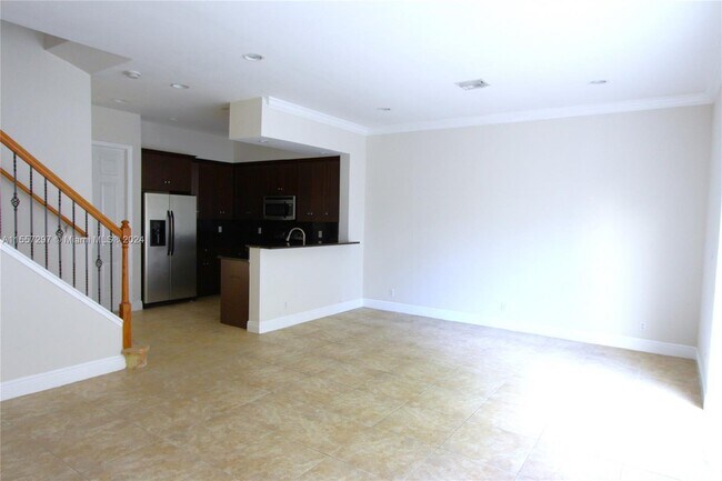 Building Photo - 3171 SW 47th St