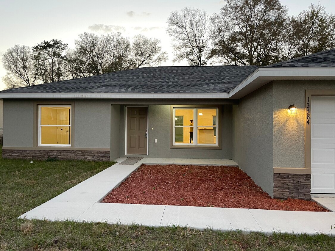 13384 SE 102nd Ct, Belleview, FL 34420 House Rental in Belleview, FL