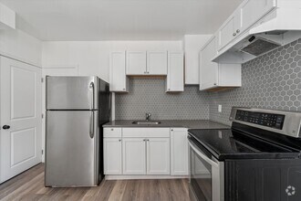 Building Photo - 2552 N Jessup St