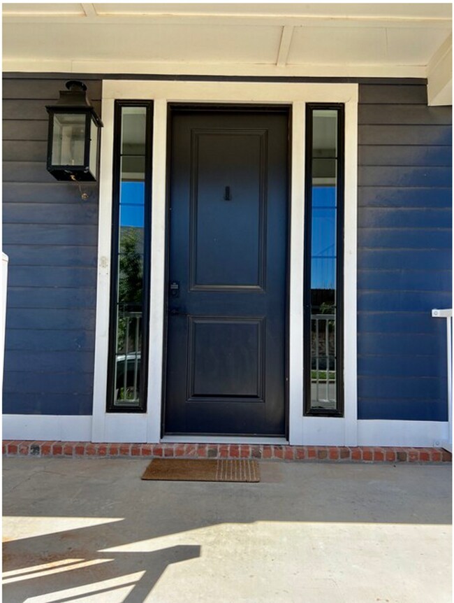 Foto del edificio - Extra large 4 berm 3.5 bath townhome in Vi...