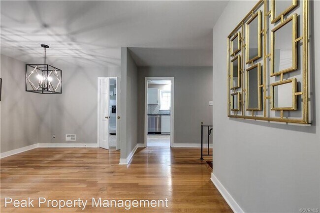 Foto del edificio - 3 br, 2 bath House - 7816 Surreywood Dr.