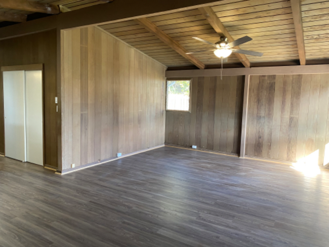 Foto del edificio - 2518 Komo Mai Dr