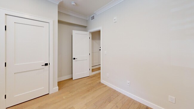 Building Photo - 38 Allston St