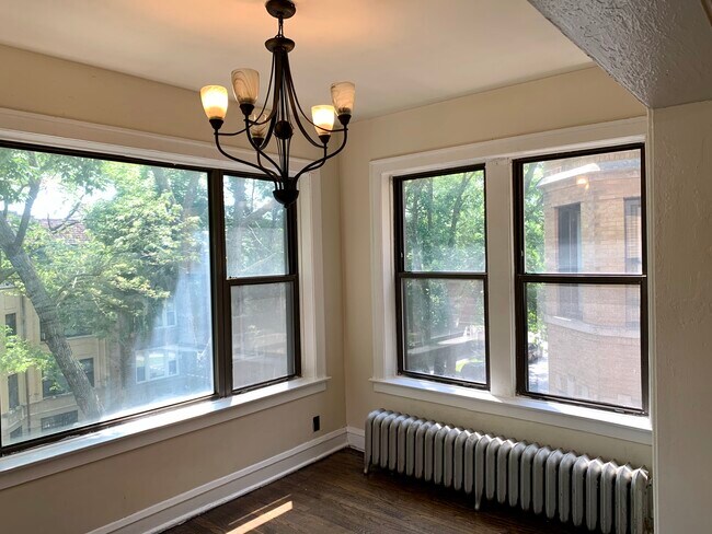Foto del edificio - 7542 S Kingston Ave