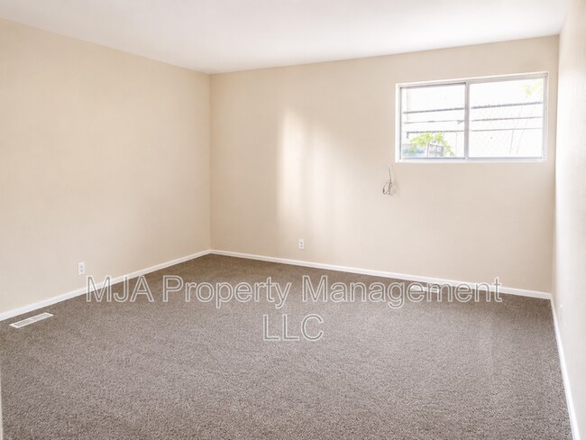 Foto del edificio - 4154 W 3280 S