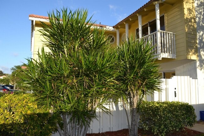 Foto del edificio - 176 Seabreeze Cir