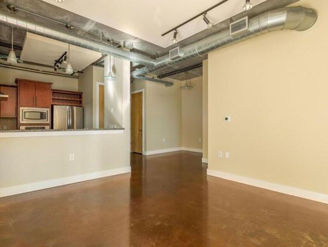 Foto del edificio - Fabulous 2 Bedroom/2 Bath Condo in Excellent Location