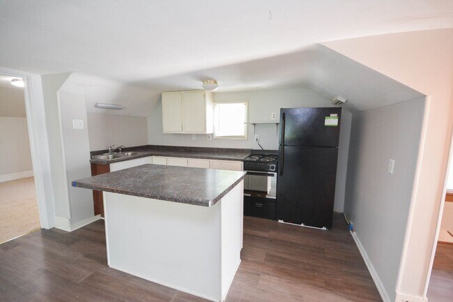 Foto del edificio - 829 2nd St NW