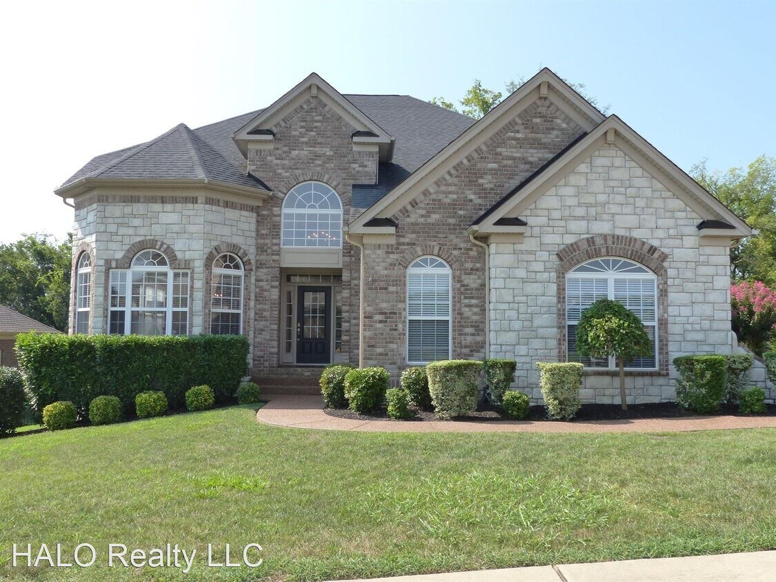 Foto principal - 4 br, 3.5 bath House - 105 Vaughan Street