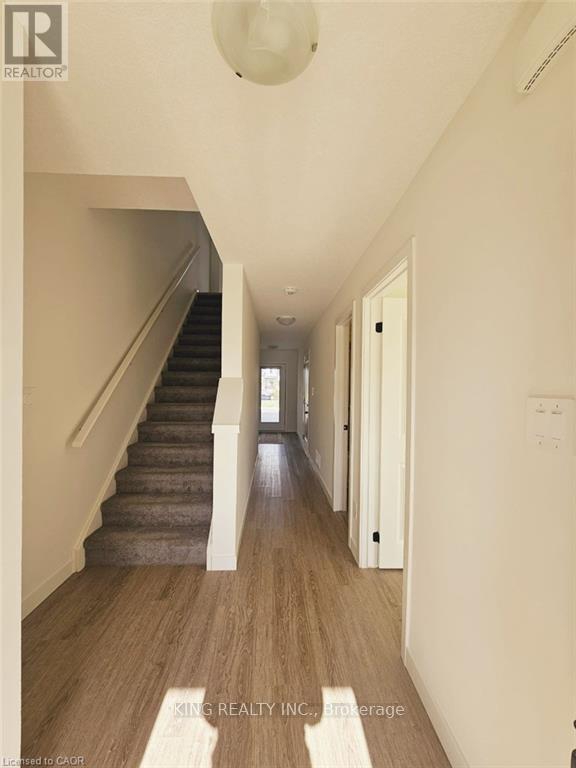 Photo du bâtiment - 1781 Henrica Ave