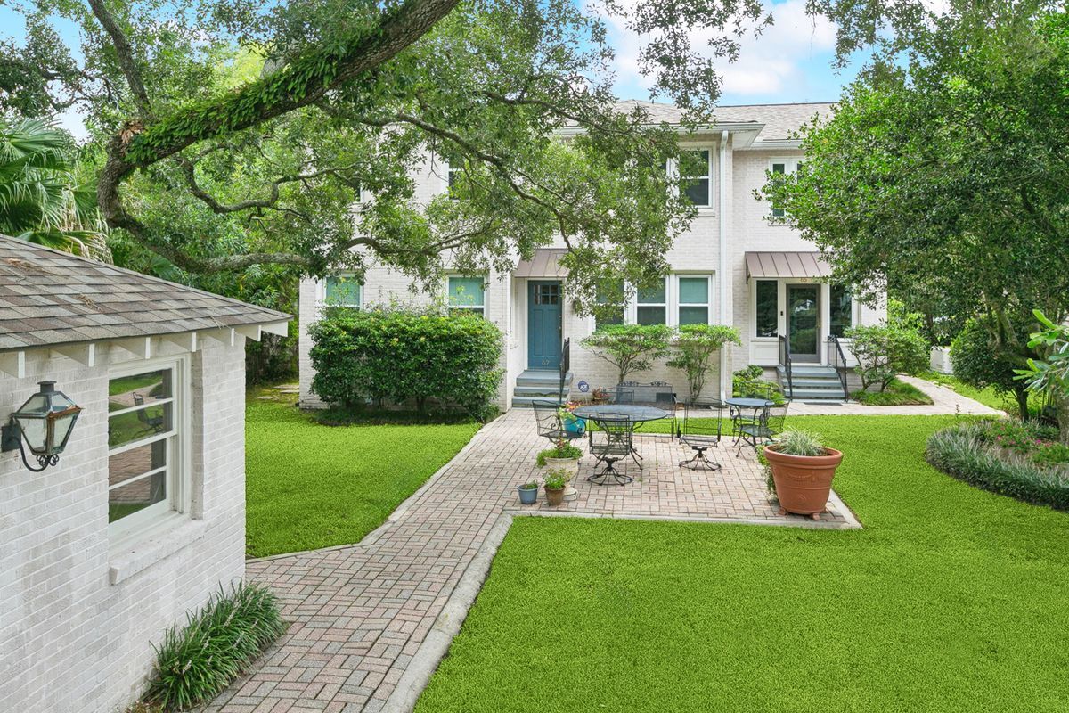 Foto principal - 67 S Wren St